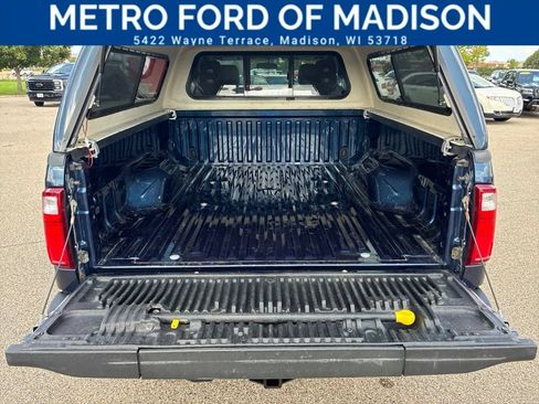 Used 2016 Ford F250 XLT w/ XLT Premium Package AWD/4WD image 12