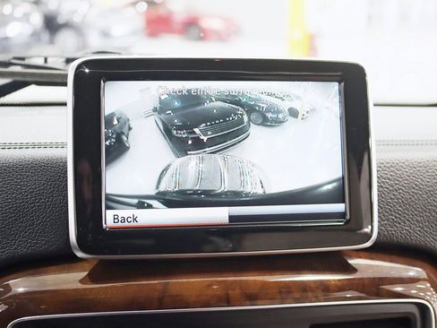 Used 2015 Mercedes-Benz G 63 AMG G 63 AMG image 19