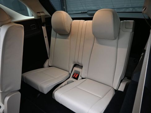 Used 2021 Mercedes-Benz GLE 350 4MATIC image 26