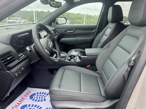 New 2027 GMC Terrain AT4 w/ Convenience Package III AWD/4WD image 19