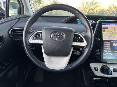 Used 2018 Toyota Prius Prime image 6