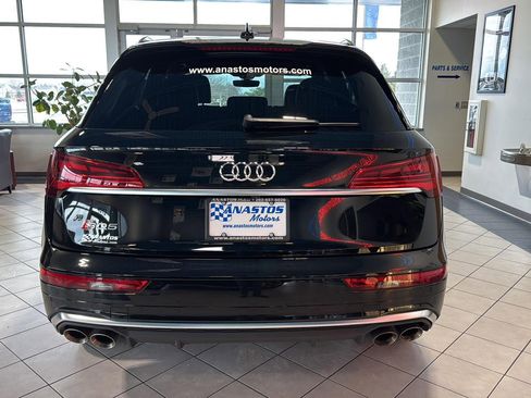 Used 2022 Audi SQ5 Premium Plus w/ Premium Plus Package image 6