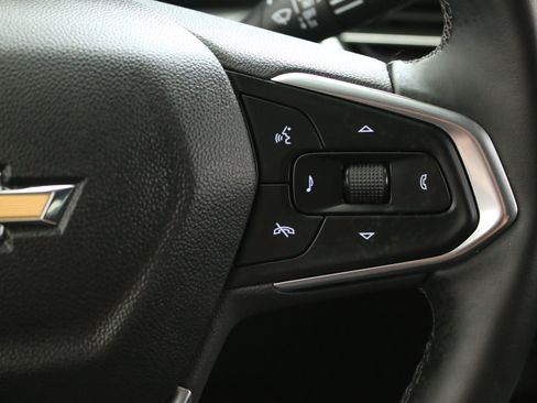 Certified 2025 Chevrolet Trax LT w/ Driver Confidence Package FWD image 16