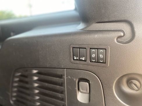 Used 2019 GMC Yukon XL Denali w/ Denali Ultimate Package RWD image 11