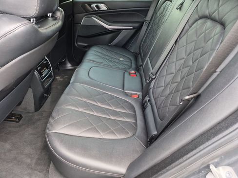 Used 2023 BMW X5 xDrive40i AWD/4WD image 23