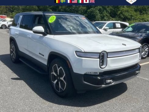 Used 2024 Rivian R1S Adventure AWD/4WD image 1