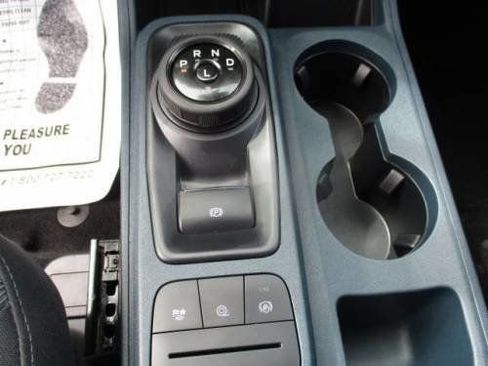 Used 2024 Ford Maverick XL image 15