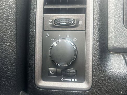 Used 2014 RAM 1500 Tradesman w/ Popular Equipment Group image 33