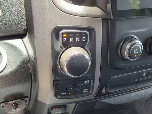 Used 2015 RAM 1500 Tradesman w/ Popular Equipment Group AWD/4WD image 19