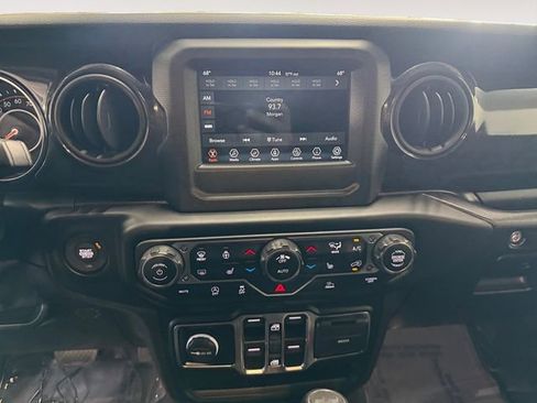 Used 2023 Jeep Wrangler Unlimited Sport AWD/4WD image 5