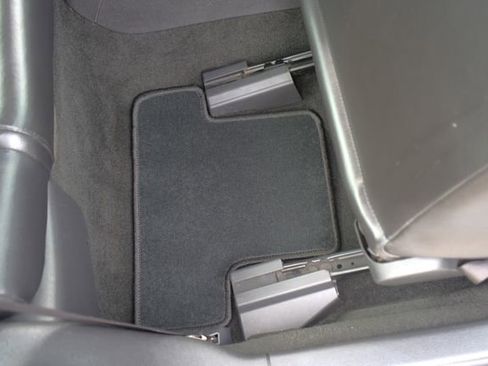 Used 2006 Ford Mustang GT Premium image 78