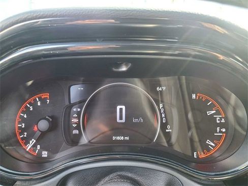 Used 2022 Dodge Durango GT image 27