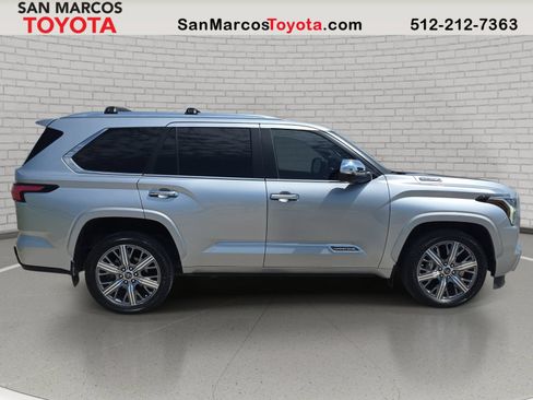 Used 2024 Toyota Sequoia Capstone AWD/4WD image 5