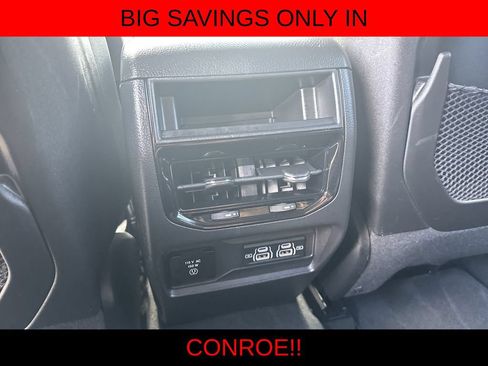 Used 2024 Jeep Grand Cherokee Altitude RWD image 26