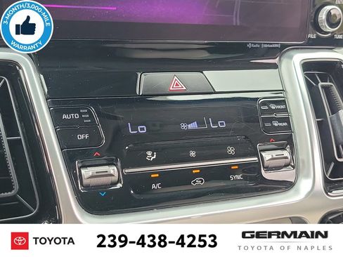 Used 2022 Kia Sorento SX FWD image 31