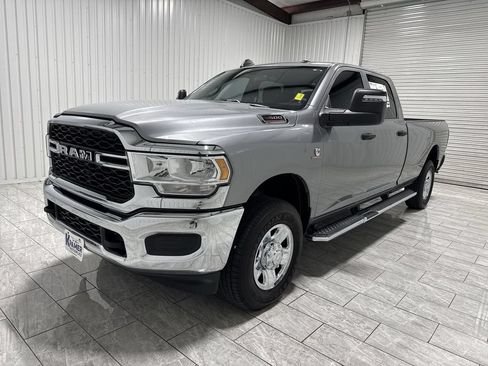 Used 2024 RAM 3500 Tradesman w/ Chrome Appearance Group AWD/4WD image 1