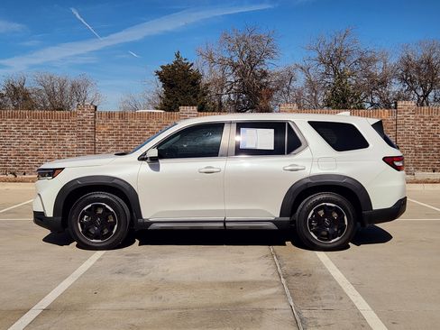Certified 2025 Honda Pilot EX-L image 5