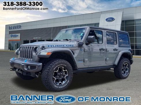 Used 2023 Jeep Wrangler Unlimited Rubicon 4xe w/ Cold Weather Group AWD/4WD image 1