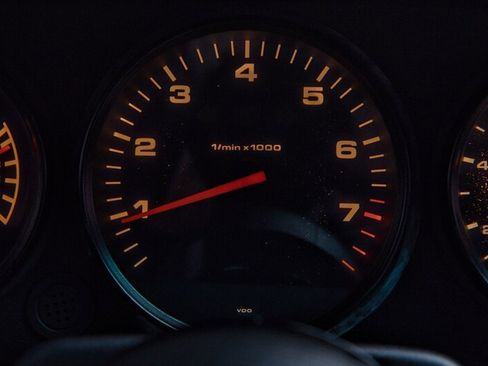 Used 1991 Porsche 911 Carrera image 27