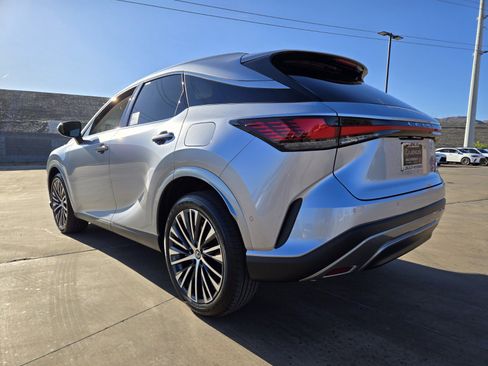 New 2026 Lexus RX 350 Premium Plus AWD/4WD image 4