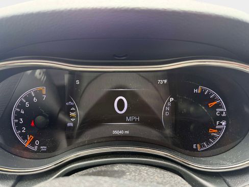 Used 2021 Jeep Grand Cherokee Limited X image 10