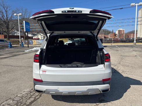 Used 2019 BMW X5 xDrive40i w/ Premium Package 2 image 27