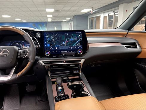 Certified 2026 Lexus RX 350 Premium w/ All Season Protection Package AWD/4WD image 35