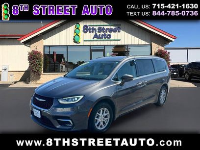 Used 2022 Chrysler Pacifica Touring-L
