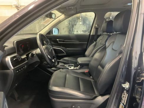 Used 2025 Kia Telluride S AWD/4WD image 24
