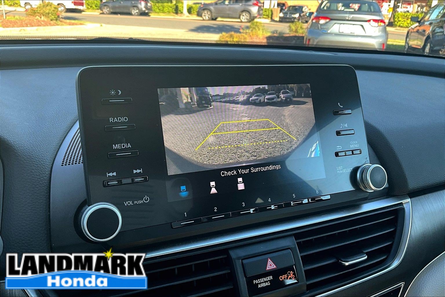 Used 2019 Honda Accord LX image 22