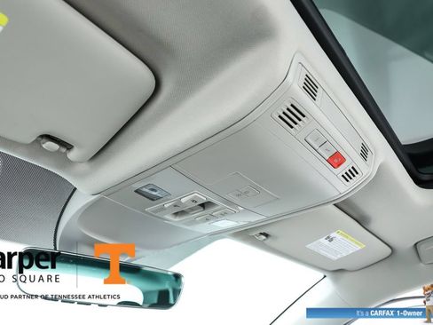 Used 2024 Volkswagen Taos SE FWD image 63