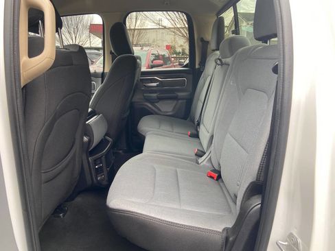 Used 2019 RAM 1500 Big Horn image 17