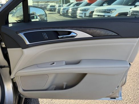 Used 2017 Lincoln MKZ Select w/ Select Plus Package FWD image 16