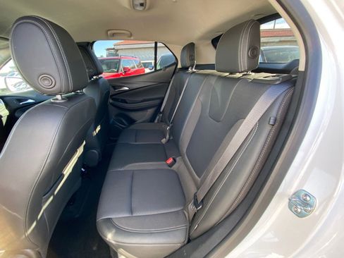 Used 2025 Buick Encore GX Preferred image 36