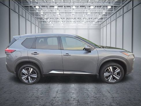 Certified 2023 Nissan Rogue SL AWD/4WD image 10