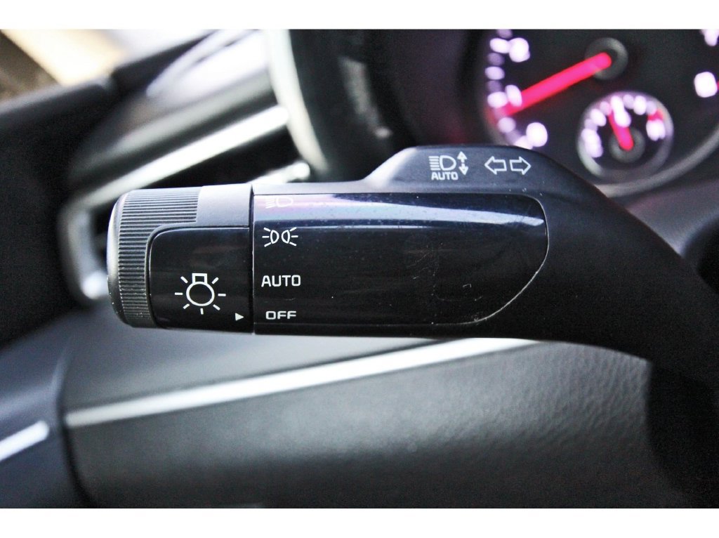 Used 2022 Kia K5 LXS FWD image 17