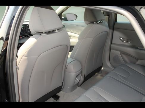 New 2025 Hyundai Elantra Sport image 14