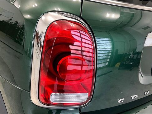 Used 2019 MINI Cooper Countryman S w/ Premium Package image 31