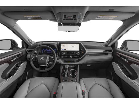 New 2026 Toyota Highlander Platinum AWD/4WD image 5
