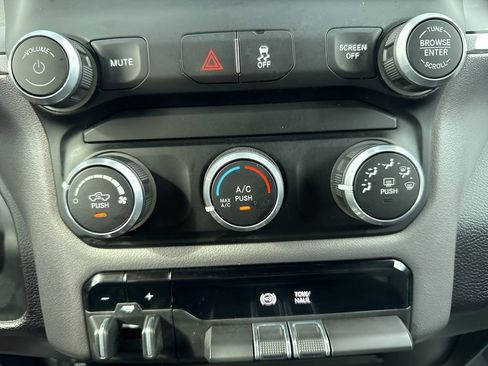 Used 2023 RAM 2500 Big Horn w/ Level 1 Equipment Group image 18