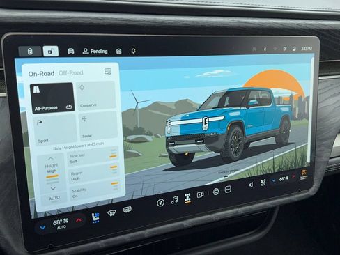 Used 2022 Rivian R1T Adventure AWD/4WD image 30