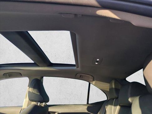 Used 2023 Toyota Camry XSE FWD image 19
