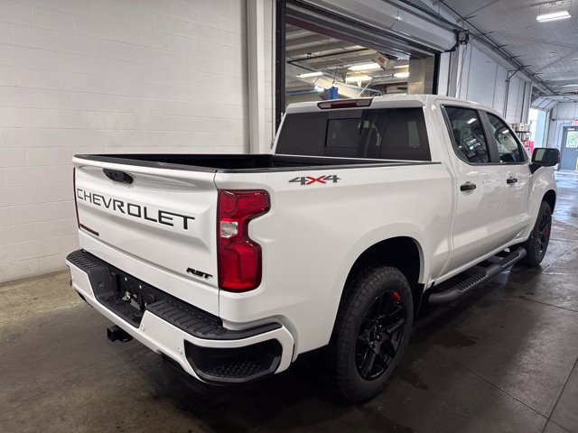 New 2026 Chevrolet Silverado 1500 RST w/ Redline Edition AWD/4WD image 4