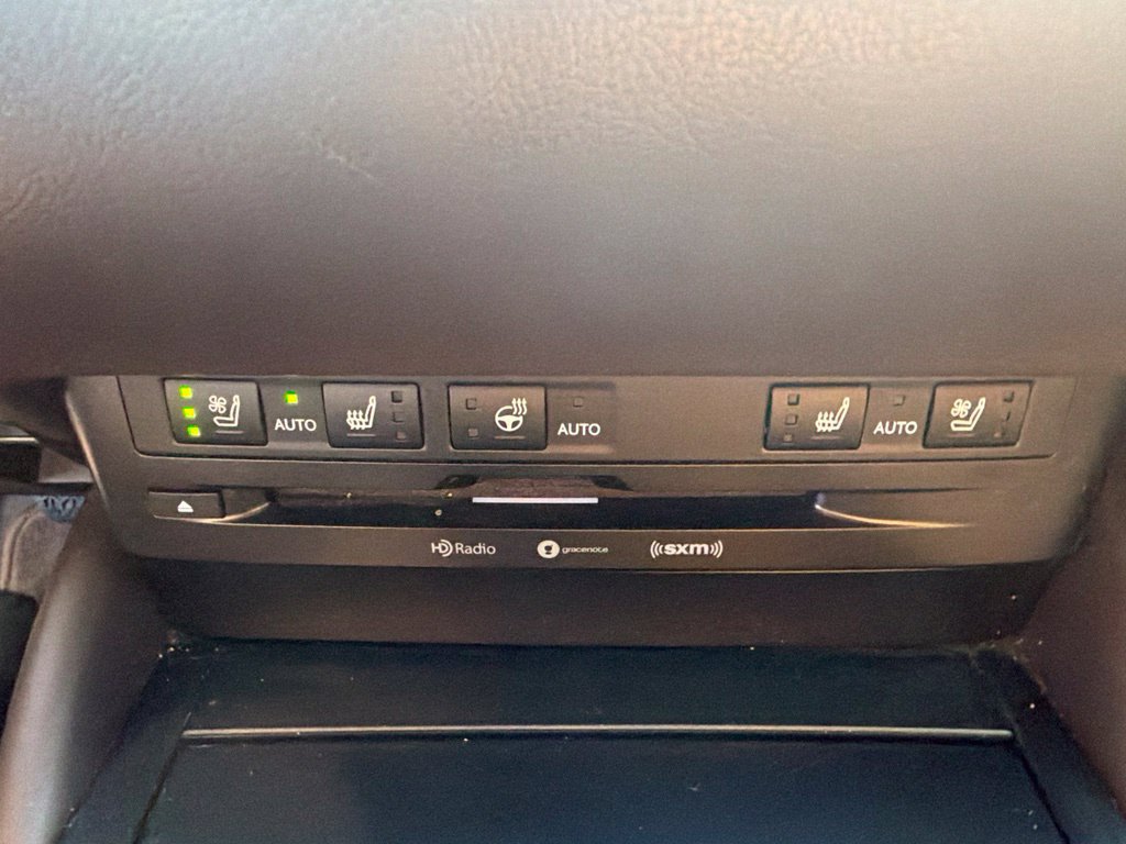 Used 2019 Lexus ES 350 w/ Premium Package FWD image 12