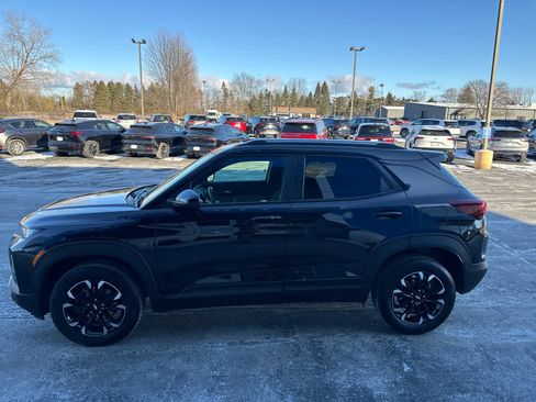Used 2023 Chevrolet TrailBlazer LT w/ Convenience Package image 9