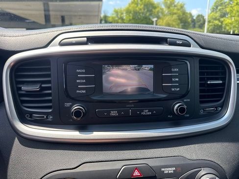 Used 2016 Kia Sorento AWD image 20