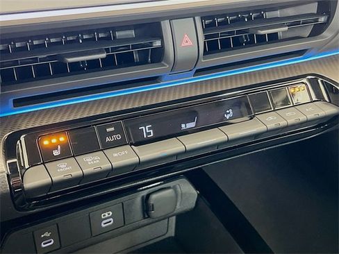 New 2026 Toyota Prius XLE image 11