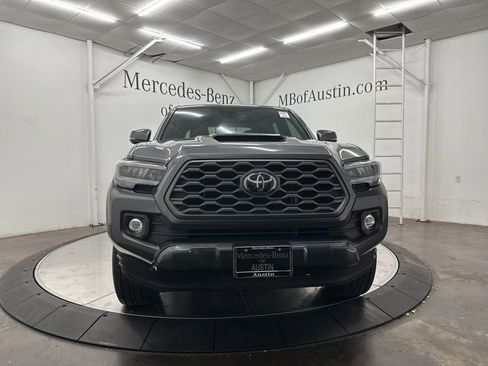Used 2022 Toyota Tacoma TRD Sport w/ TRD Premium Sport Package image 2