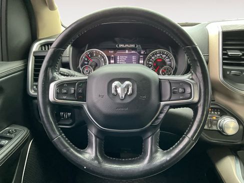 Used 2020 RAM 1500 Laramie AWD/4WD image 13