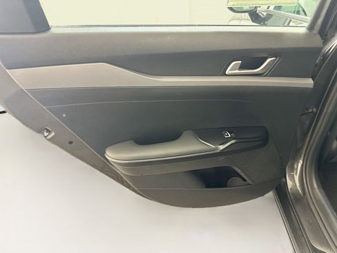 Used 2025 Kia K5 LXS image 26